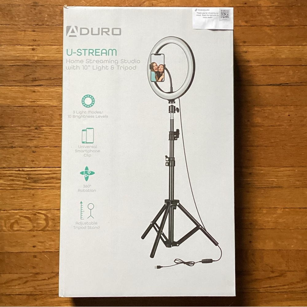 ADURO U-Stream Home Streaming Studio with 10” Light and Tripod, NIB